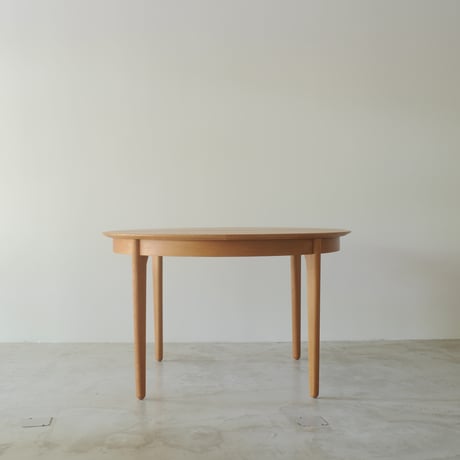 Arne Vodder for VAMO Møbelfabrik / ラウンドダイニングテーブル〈 oak 〉