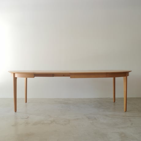 Arne Vodder for VAMO Møbelfabrik / ラウンドダイニングテーブル〈 oak 〉