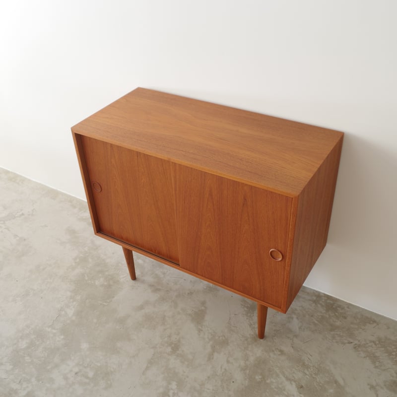 Kai Kristiansen / model.41 キャビネット（ teak ） | 𝐟𝐥𝐨𝐨𝐫