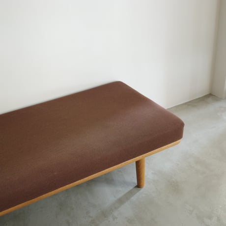 Hans J. Wegner / GE19 デイベッド