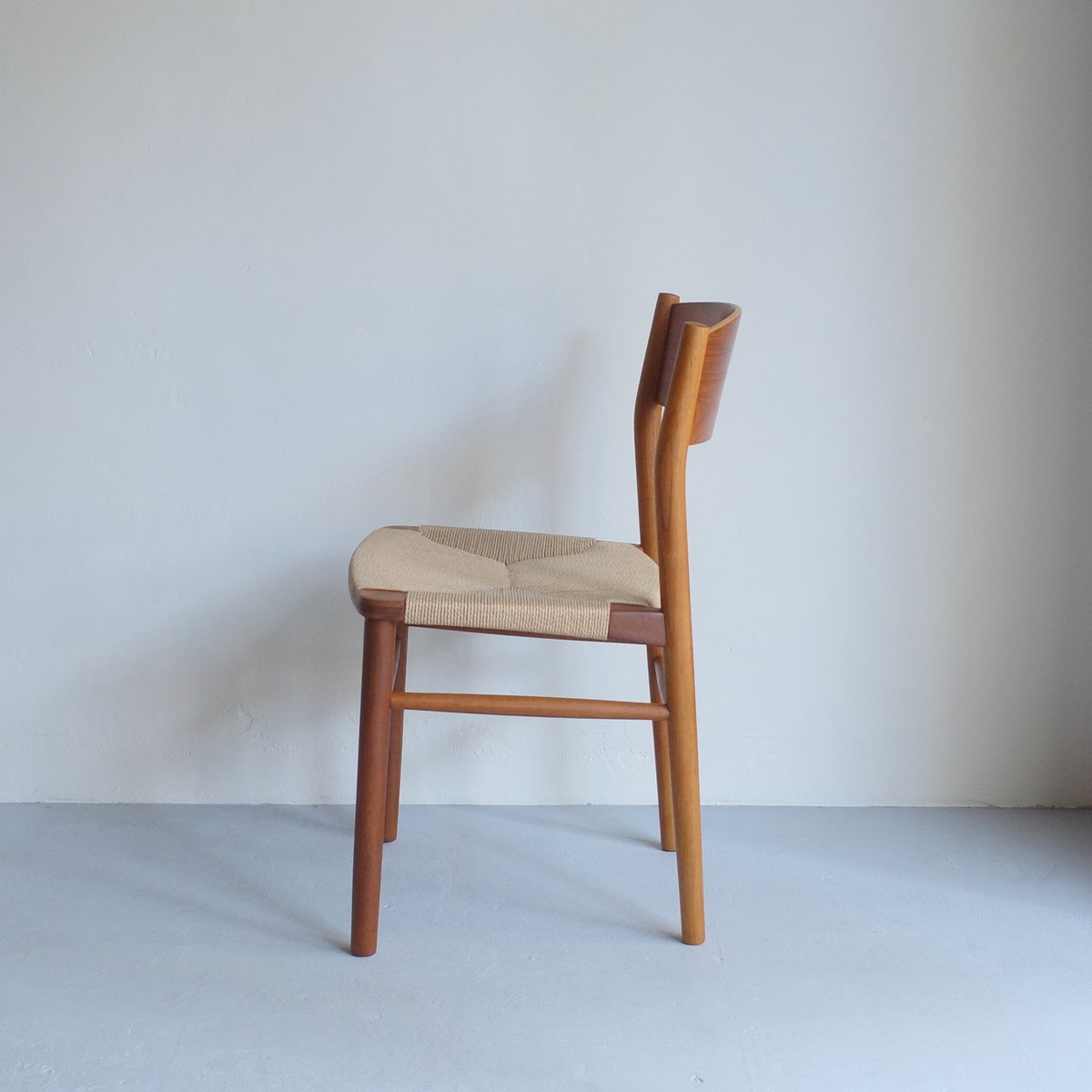 【Borge Mogensen】“Model.157”ダイニングチェア【張替済】 Borge Mogensen / model.157 ダイニングチェア ( teak ) |