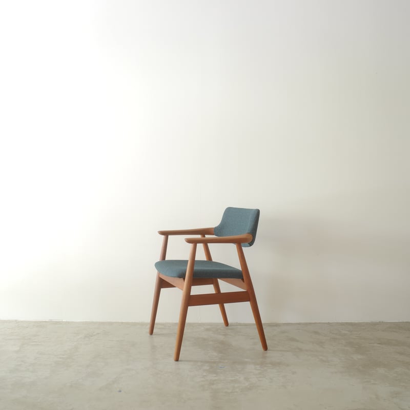 Svend Aage Eriksen / GM11 アームチェア（ teak ） | 𝐟𝐥𝐨𝐨𝐫