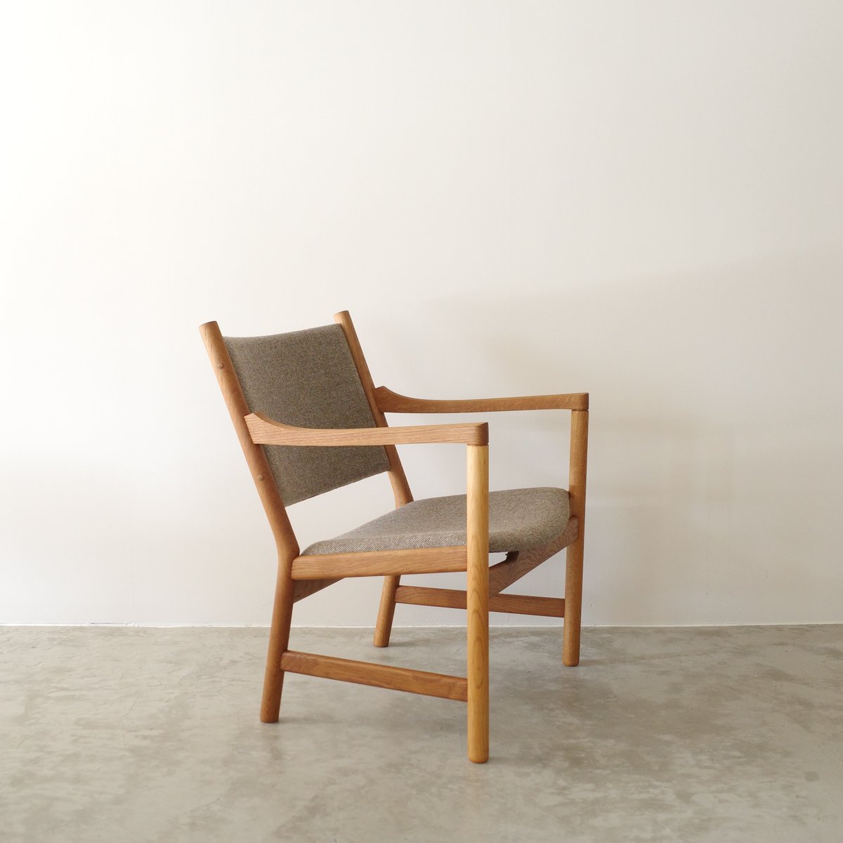 Hans J. Wegner CH52 イージーチェア（ oak ） | 𝐟𝐥𝐨𝐨𝐫