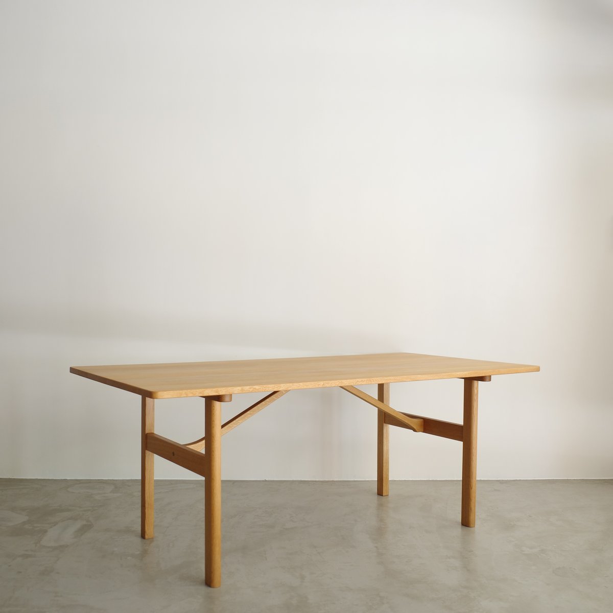 Borge Mogensen / model.6284 ダイニングテーブル | 𝐟𝐥𝐨𝐨𝐫 Borge Mogensen / model.6284 ダイニングテーブル | 𝐟𝐥𝐨𝐨𝐫