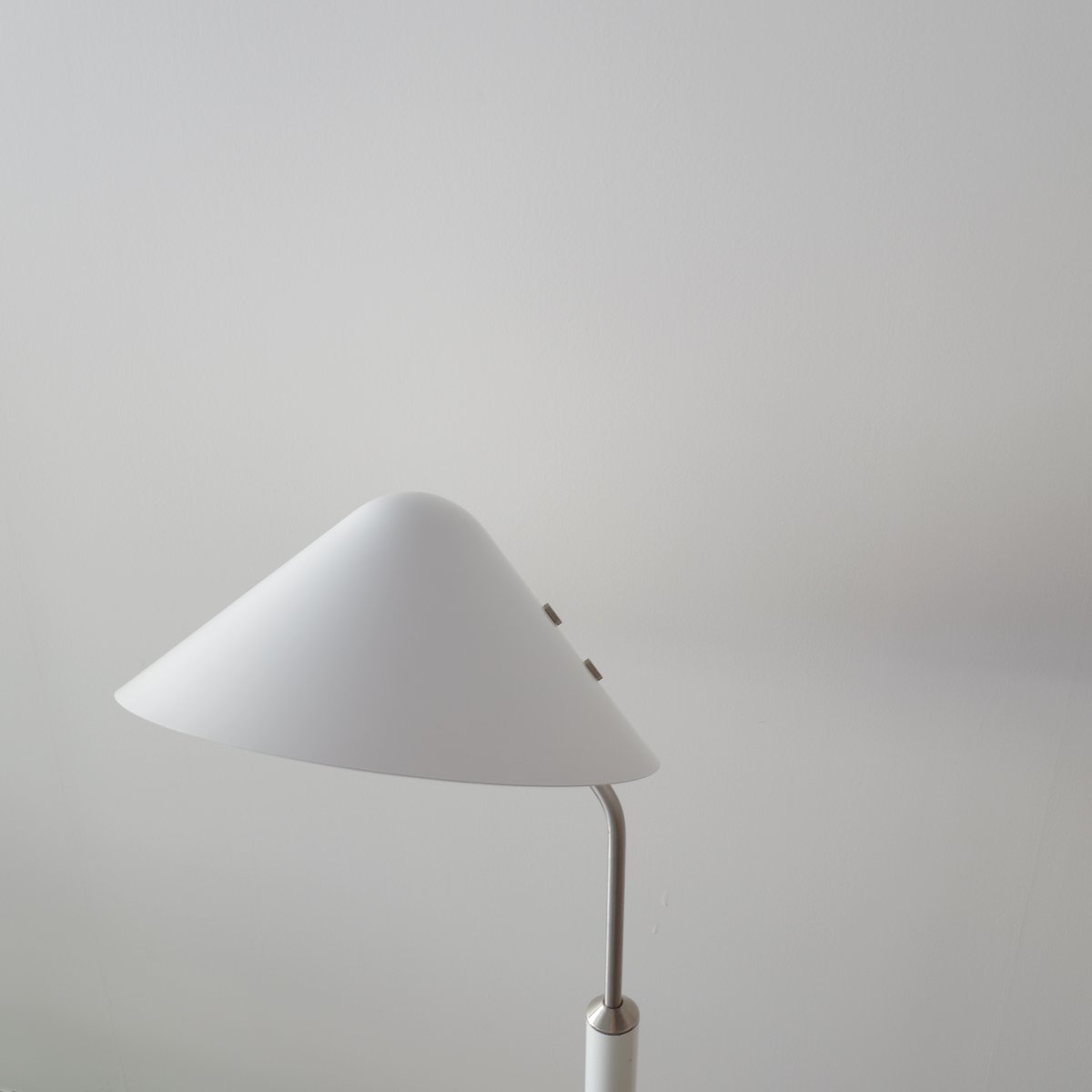 A ヨルゲン　ガメルゴー　デスクランプ　Swing vip スイングヴィップ』 A ヨルゲン ガメルゴー デスクランプ Swing vip スイング