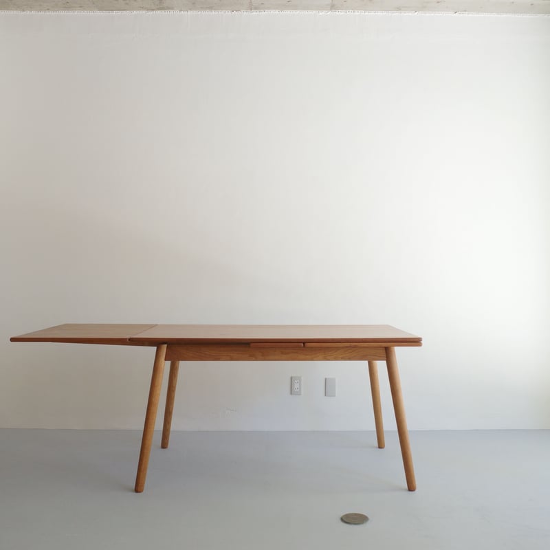 Ejvind A. Johansson for FDB Mobler / C37 ダイニングテ