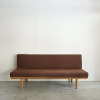 Hans J. Wegner / GE19 デイベッド