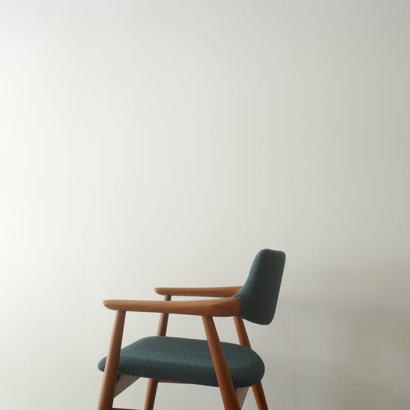 Svend Aage Eriksen / GM11 アームチェア〈 teak 〉 | 𝐟𝐥𝐨𝐨𝐫