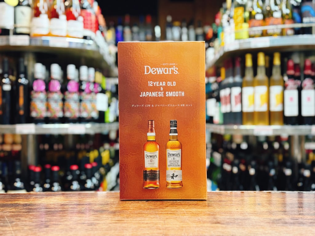 デュワーズ 12年 ＆ ジャパニーズスムース8年 700ml×2本ギフトセット