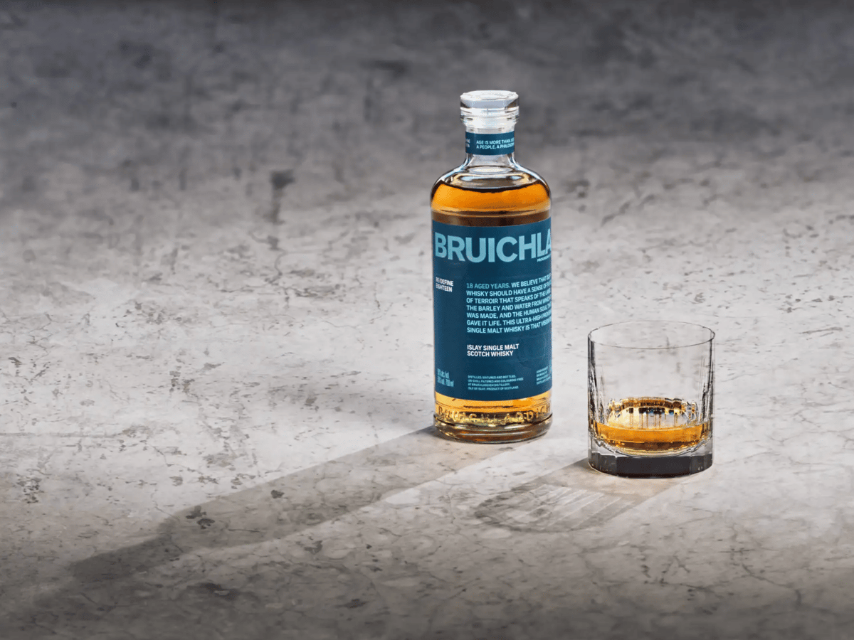 ブルックラディ 18年 &オクトモア 14.1 飲み比べセット | 大塚酒店 ブルックラディ 18年 &オクトモア 14.1 飲み比べセット | 大塚酒店