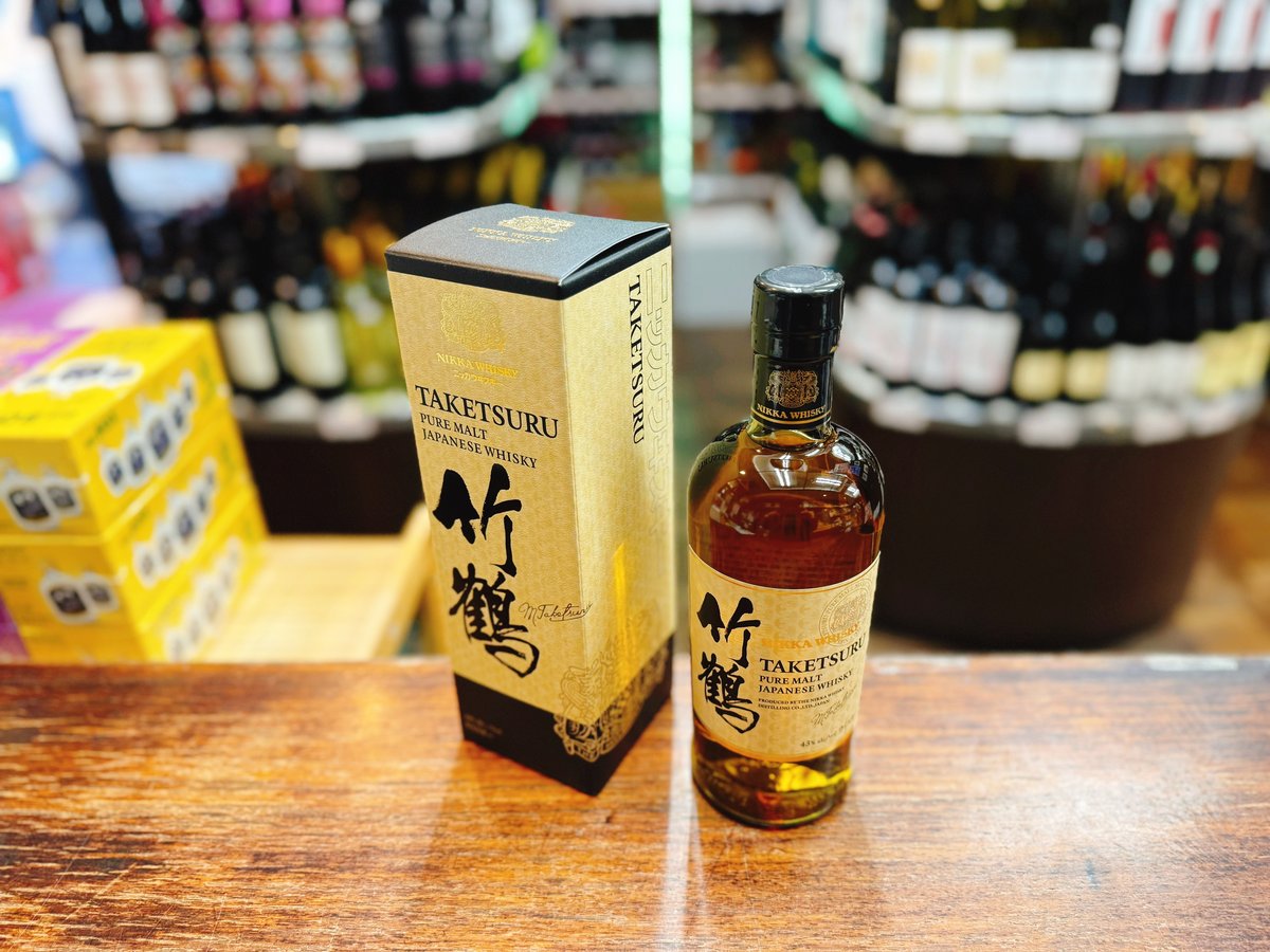 竹鶴ピュアモルト 43度 700ml ギフトボックス付 | 大塚酒店