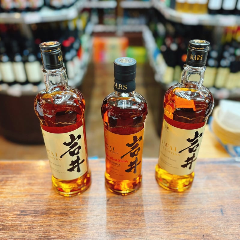 岩井トラディション シェリーカスクフィニッシュ 40度 700ml 1本 & マルス 岩井 岩井トラディション シェリーカスクフィニッシュ 40度 700ml 1本 & マルス 岩井