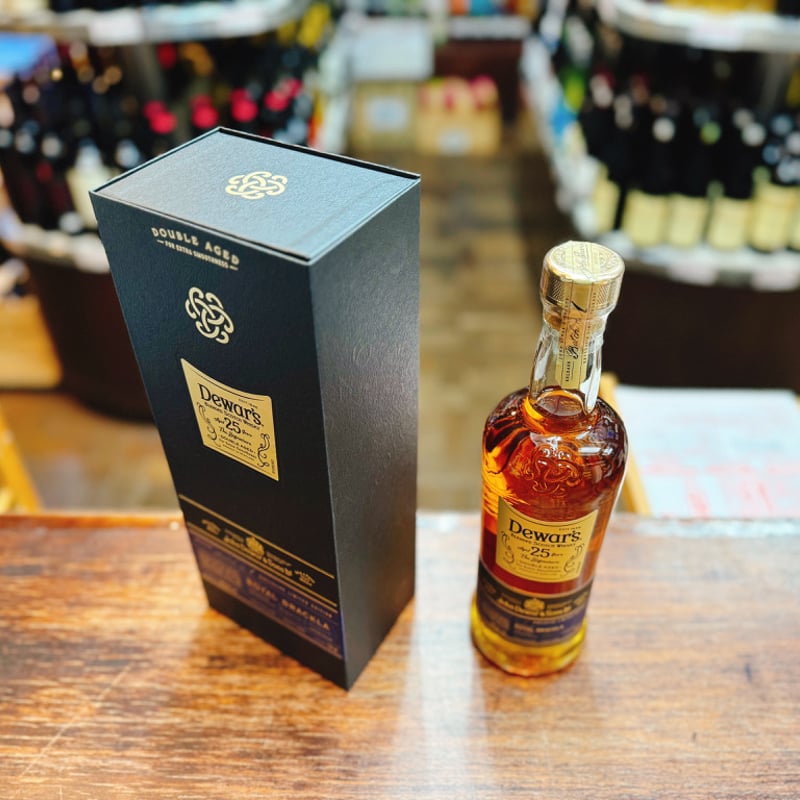 デュワーズ 25年 40度 750ml (メーカー終売予定商品) | 大塚酒店 デュワーズ 25年 40度 750ml (メーカー終売予定商品) | 大塚酒店