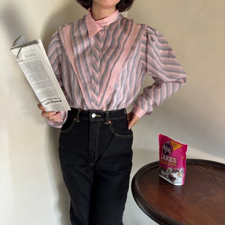 Vintage lovely pink stripe fill blouse