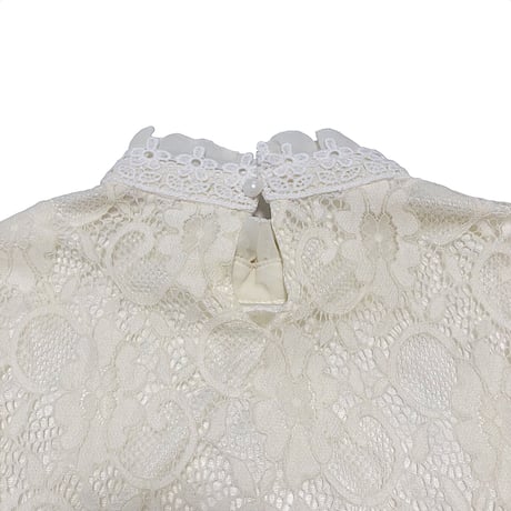 Floral lace cream blouse