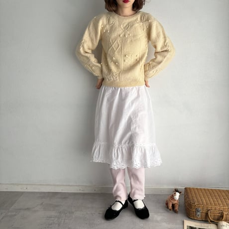 Vintage cherry embroidery short knit