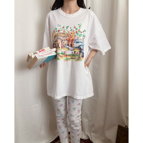 Vintage girly cat print T-shirt