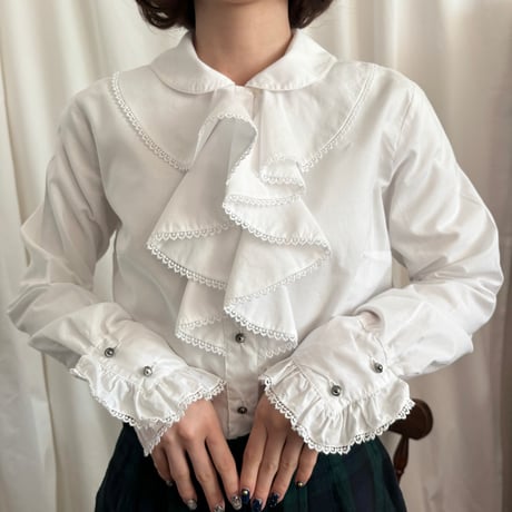 Vintage girly frill white blouse