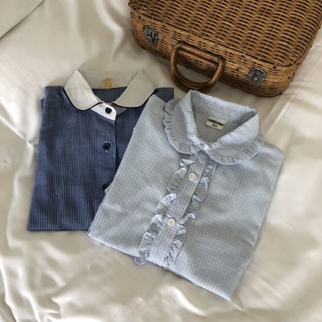 Vintage lovely blue stripe shirt