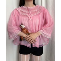 Vintage pink girly lace tops