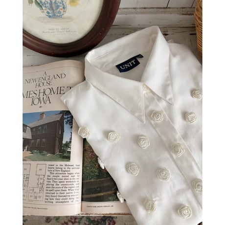 Vintage rose design shirt