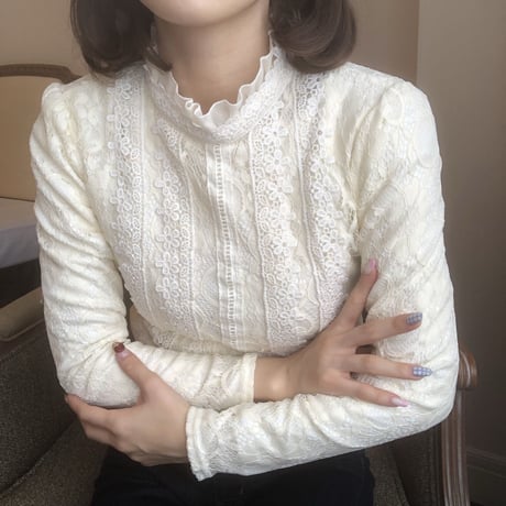 Floral lace cream blouse