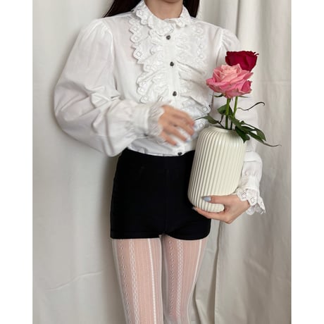 Vintage heart button frill blouse