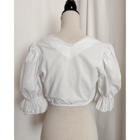 Vintage candy sleeve lace tyrol blouse