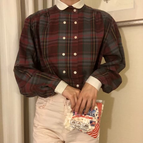 Check stand collar blouse