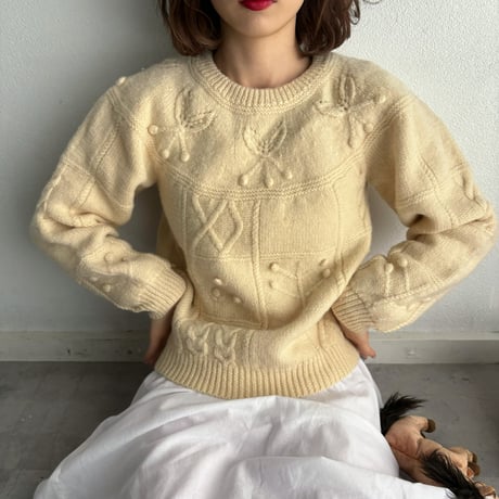 Vintage cherry embroidery short knit