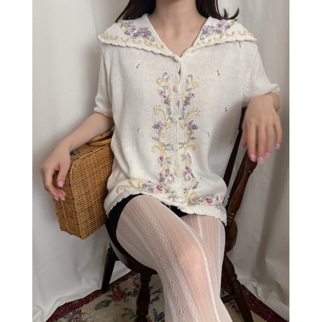 Vintage floral embroidery cardigan