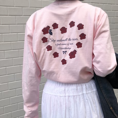 Rose rouge T<pink>