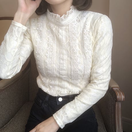 Floral lace cream blouse