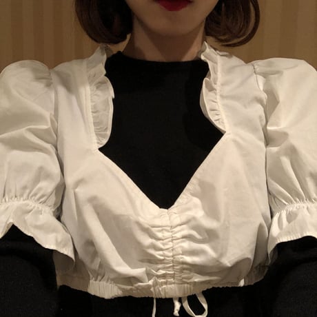 candy sleeve tyrol blouse
