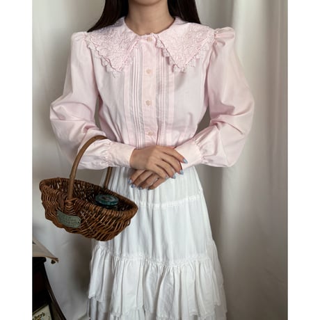 Vintage baby pink puff sleeve blouse
