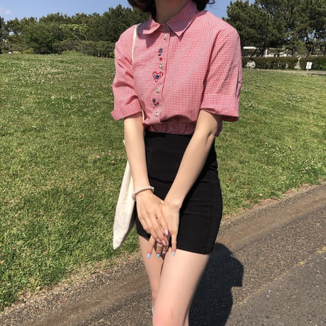 Gingham check embroidery shirt <red>