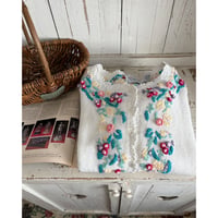 Vintage lovely floral embroidery cardigan