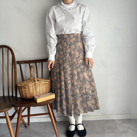 Vintage cotton frill neck white blouse