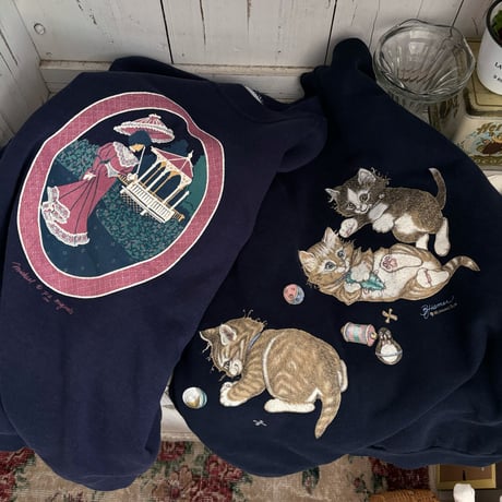 Vintage girly kittens sweat