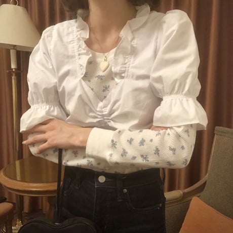 Candy sleeve tyrol blouse