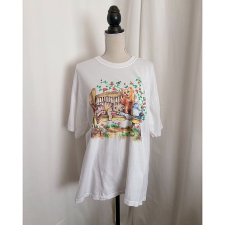 Vintage girly cat print T-shirt