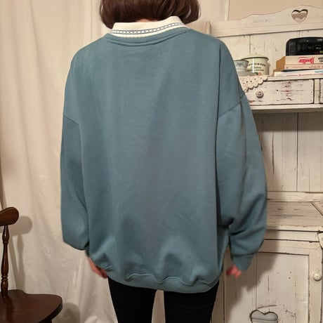 Vintage milk green knit collar sweat
