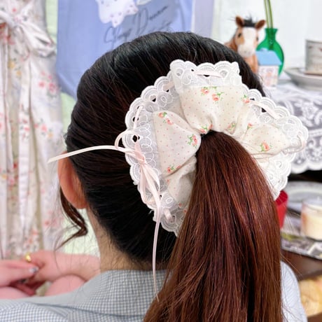 Vintage chou chou<floral pattern ribbon frill>