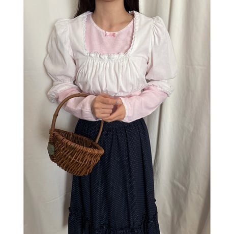 Vintage candy sleeve lace tyrol blouse