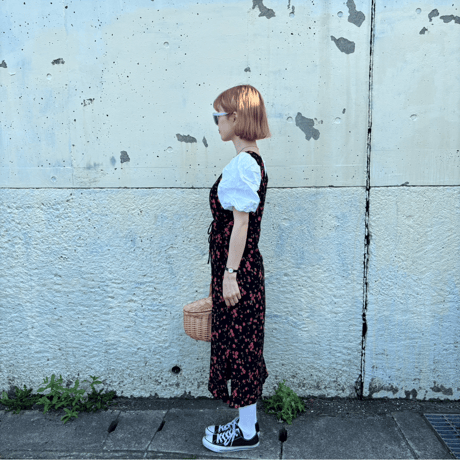 Vintage rose pattern black one-piece