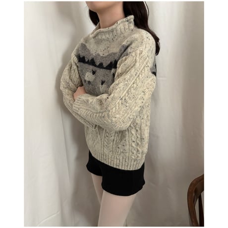 Vintage wool sheep knit