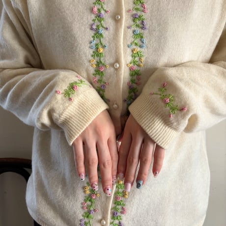 Vintage floral embroidery cardigan