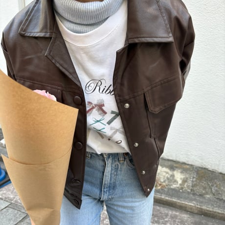 The ribbon T<lovely white>