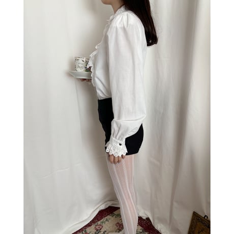 Vintage heart button frill blouse
