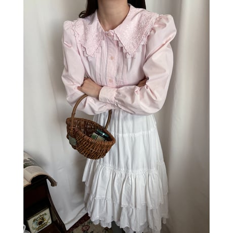 Vintage baby pink puff sleeve blouse